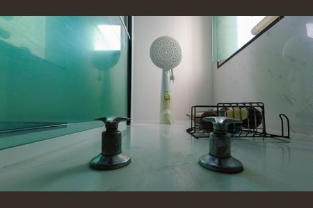 Casa à venda com 305m², 3 quartos e 2 vagasDetalhe do Banheiro da Suite 2