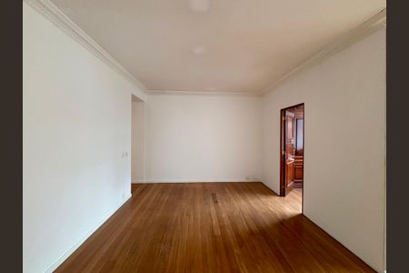 Apartamento à venda com 205m², 4 quartos e 2 vagasSala