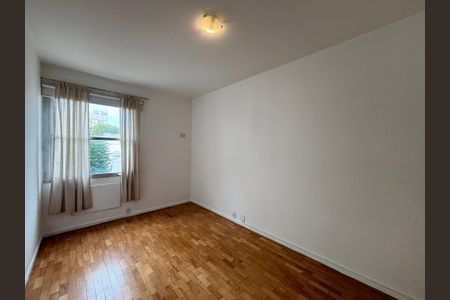 Apartamento à venda com 205m², 4 quartos e 2 vagasSuíte
