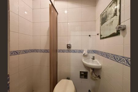 Apartamento à venda com 205m², 4 quartos e 2 vagasÁrea de serviço - suíte - banheiro