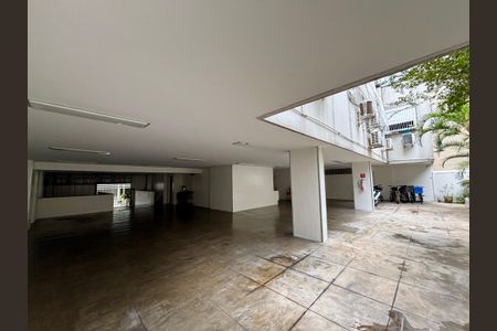 Apartamento à venda com 205m², 4 quartos e 2 vagasÁrea comum - playground