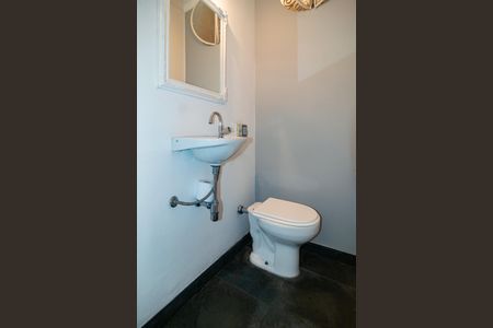 Apartamento para alugar com 150m², 3 quartos e 1 vagaLavabo