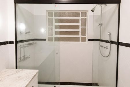 Apartamento para alugar com 150m², 3 quartos e 1 vaga Apartamento para alugar com 150m², 3 quartos e 1 vagaBanheiro