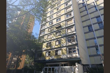 Apartamento para alugar com 150m², 3 quartos e 1 vaga Apartamento para alugar com 150m², 3 quartos e 1 vagaFachada
