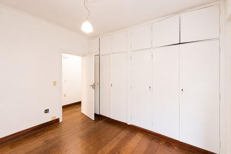 Apartamento para alugar com 150m², 3 quartos e 1 vaga Apartamento para alugar com 150m², 3 quartos e 1 vagaDormitório 1