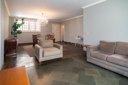 Apartamento para alugar com 150m², 3 quartos e 1 vagaSala