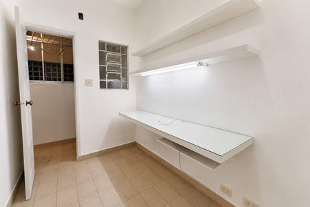 Apartamento para alugar com 150m², 3 quartos e 1 vaga Apartamento para alugar com 150m², 3 quartos e 1 vagaQuarto de Serviço - Escritório
