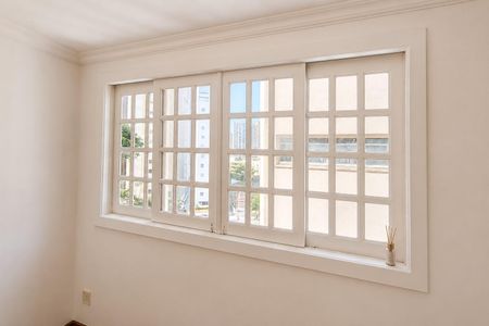 Apartamento para alugar com 150m², 3 quartos e 1 vaga Apartamento para alugar com 150m², 3 quartos e 1 vagaSala