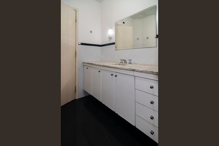 Apartamento para alugar com 150m², 3 quartos e 1 vagaBanheiro Social