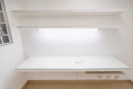 Apartamento para alugar com 150m², 3 quartos e 1 vaga Apartamento para alugar com 150m², 3 quartos e 1 vagaQuarto de Serviço - Escritório