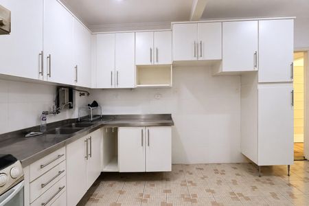 Apartamento para alugar com 150m², 3 quartos e 1 vaga Apartamento para alugar com 150m², 3 quartos e 1 vagaCozinha