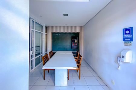 Apartamento para alugar com 48m², 2 quartos e sem vagaÁrea comum