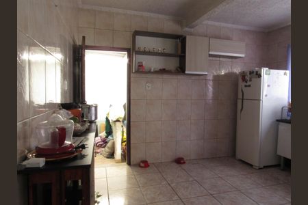 Casa à venda com 228m², 3 quartos e 3 vagasCozinha 1