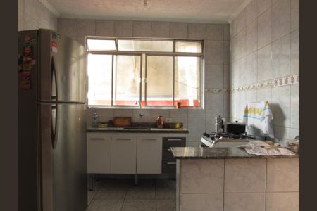 Casa à venda com 228m², 3 quartos e 3 vagasCozinha 2