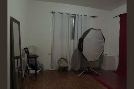 Casa à venda com 228m², 3 quartos e 3 vagasQuarto 2