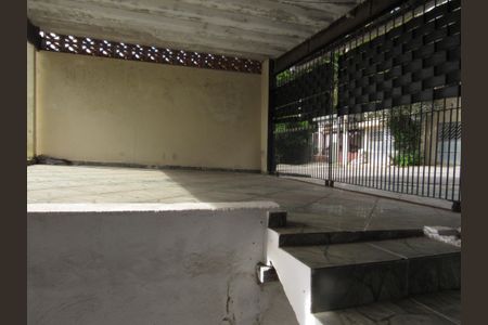 Casa à venda com 228m², 3 quartos e 3 vagasGaragem