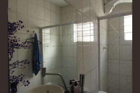 Casa à venda com 228m², 3 quartos e 3 vagasBanheiro 1