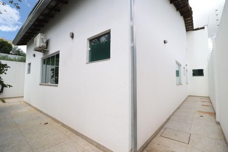 Casa para alugar com 190m², 3 quartos e 3 vagasQuintal