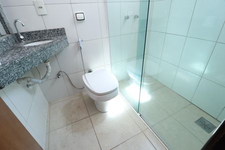 Casa para alugar com 190m², 3 quartos e 3 vagasBanheiro Suíte