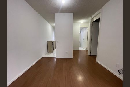 Sala de apartamento para alugar com 2 quartos, 48m² em Raposo Tavares, São Paulo
