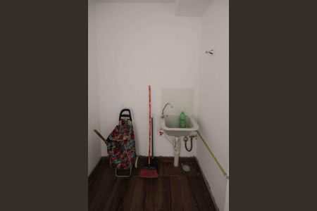 Apartamento para alugar com 32m², 2 quartos e sem vaga Apartamento para alugar com 32m², 2 quartos e sem vagaÁrea de Serviço