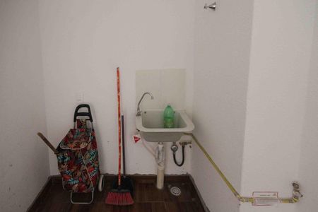 Apartamento para alugar com 32m², 2 quartos e sem vaga Apartamento para alugar com 32m², 2 quartos e sem vagaÁrea de Serviço