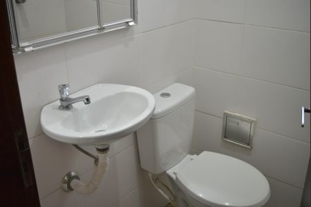 Casa para alugar com 260m², 3 quartos e 2 vagasLavabo