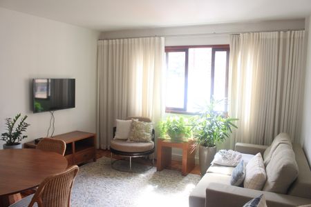 Sala de apartamento para alugar com 3 quartos, 100m² em Santo Antônio, São Caetano do Sul
