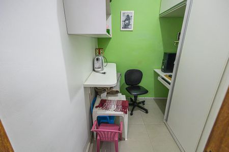Apartamento à venda com 96m², 3 quartos e 1 vagaDCE