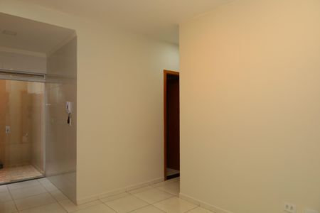 Apartamento para alugar com 39m², 2 quartos e 1 vagaSala