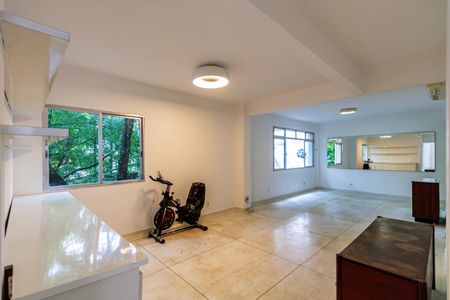 Apartamento para alugar com 95m², 2 quartos e 2 vagasSala