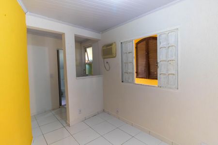 Studio de casa para alugar com 1 quarto, 15m² em Piratininga, Niterói