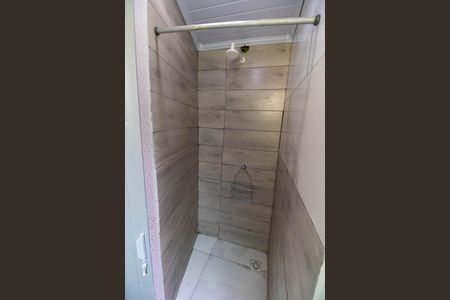 Banheiro de casa para alugar com 1 quarto, 15m² em Piratininga, Niterói