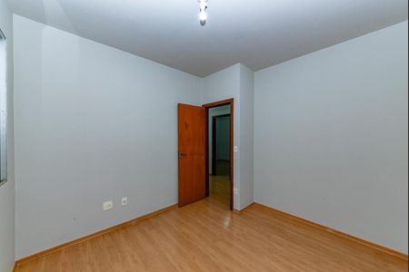 Apartamento à venda com 165m², 4 quartos e 2 vagasQuarto 2