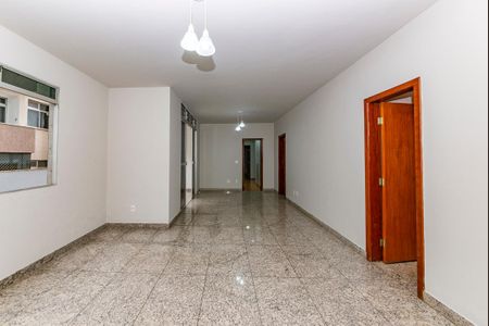 Apartamento à venda com 165m², 4 quartos e 2 vagasSala