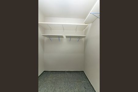 Apartamento à venda com 165m², 4 quartos e 2 vagasQuarto de Serviço