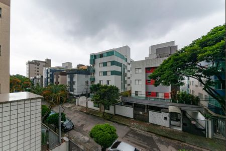 Apartamento à venda com 165m², 4 quartos e 2 vagasSuíte