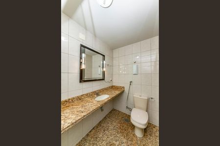 Apartamento à venda com 165m², 4 quartos e 2 vagasBanheiro da Suíte