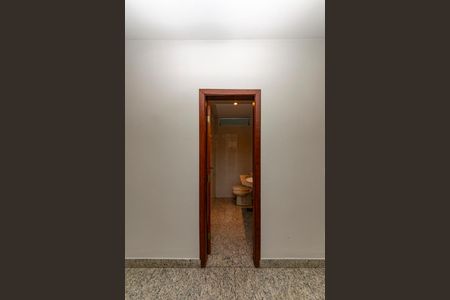 Apartamento à venda com 165m², 4 quartos e 2 vagasLavabo