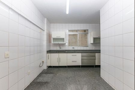 Apartamento à venda com 165m², 4 quartos e 2 vagasCozinha