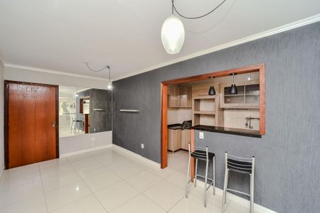 Sala de apartamento para alugar com 1 quarto, 54m² em Vila Ipiranga, Porto Alegre