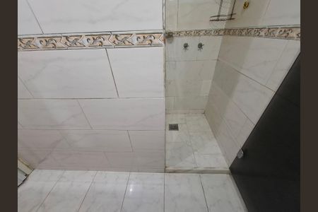 Apartamento para alugar com 103m², 3 quartos e sem vagaBanheiro 