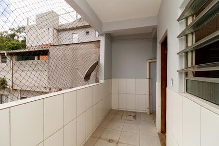 Casa para alugar com 70m², 1 quarto e sem vaga