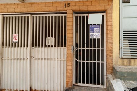 Casa para alugar com 70m², 1 quarto e sem vaga