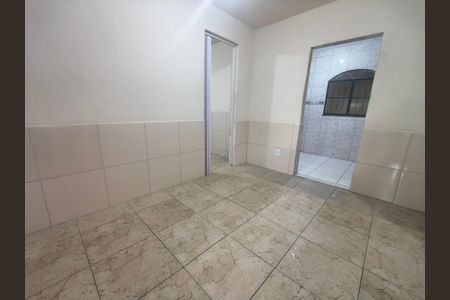 Casa para alugar com 1 quarto, 35m² em Jacarepaguá, Rio de Janeiro