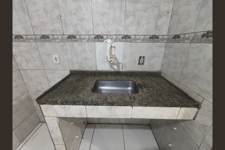 Casa para alugar com 1 quarto, 35m² em Jacarepaguá, Rio de Janeiro