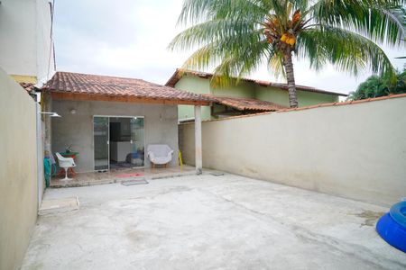 Casa para alugar com 58m², 2 quartos e 2 vagasQuintal