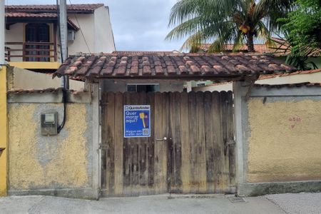 Casa para alugar com 58m², 2 quartos e 2 vagasFachada