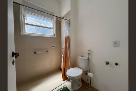 Banheiro social de apartamento para alugar com 1 quarto, 56m² em Copacabana, Rio de Janeiro