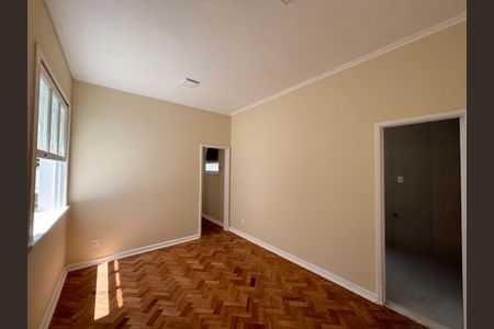 Sala de apartamento para alugar com 1 quarto, 56m² em Copacabana, Rio de Janeiro